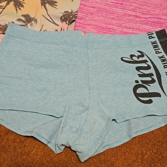 PINK Victoria's Secret Boyshort Panties - Picture 4 of 8